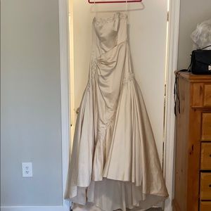 Sofia Tolli wedding gown
